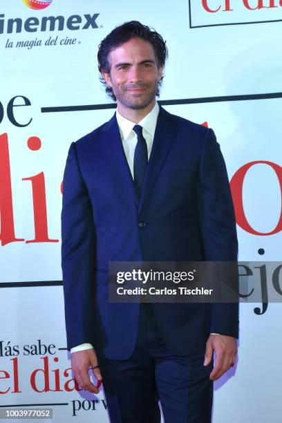 Osvaldo Benavides poses for photos during the red carpet of the movie 'Mas Sabe El Diablo por Viejo' at Cinemex Antara Polanco on July 19, 2018 in...