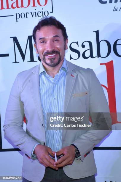 Luis Manuel Avila poses for photos during the red carpet of the movie 'Mas Sabe El Diablo por Viejo' at Cinemex Antara Polanco on July 19, 2018 in...