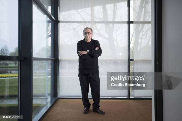 Sergio Marchionne, chief executive officer of Fiat Chrysler Automobiles NV, poses for a photograph ahead of a Bloomberg Television interview at the...