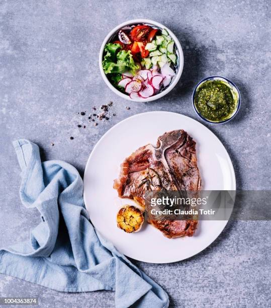 grilled t-bone steak - side salad stock pictures, royalty-free photos & images