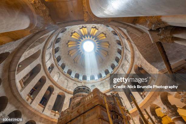 church of the holy sepulchre, jerusalem, israel - religiöst firande bildbanksfoton och bilder
