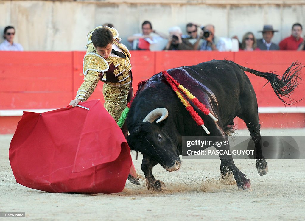 Spanish matador El Juli performs a mulet