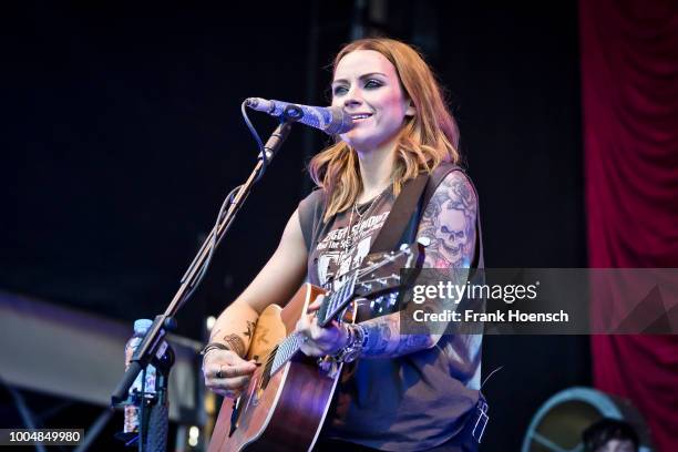 British singer Amy Macdonald performs live on stage during a concert at the Zitadelle Spandau on July 24, 2018 in Berlin, Germany.