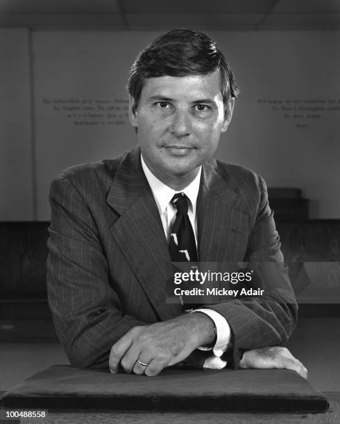 Former Florida Governor and U.S. Senator Bob Graham poses in 1980 in Tallahassee, Florida.