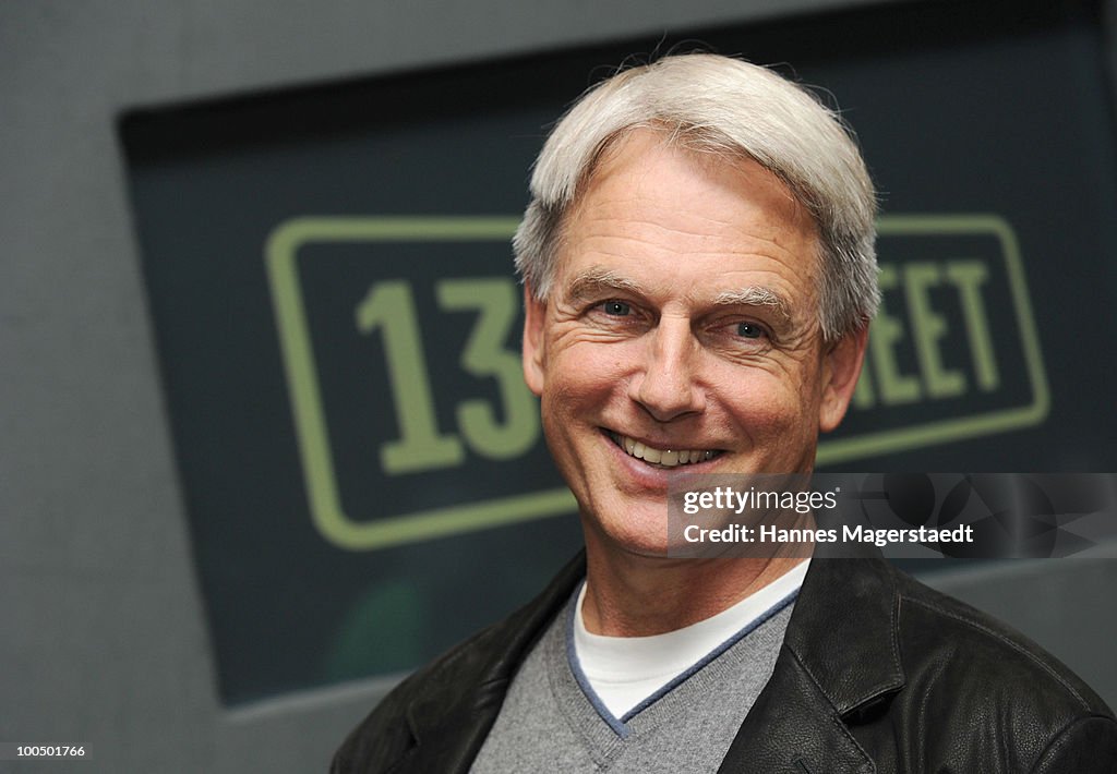 Mark Harmon Of Navy CIS Photocall
