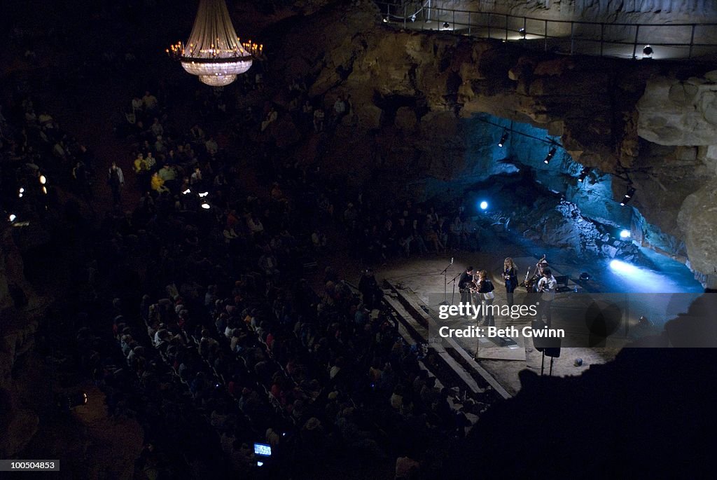 Bluegrass Underground At Cumberland Caverns