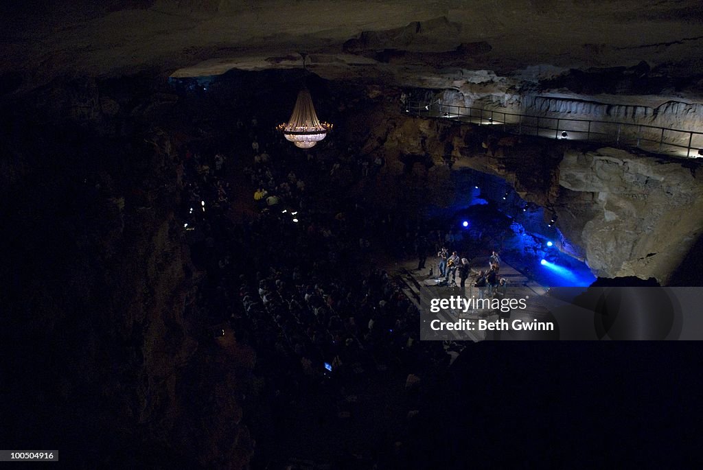 Bluegrass Underground At Cumberland Caverns