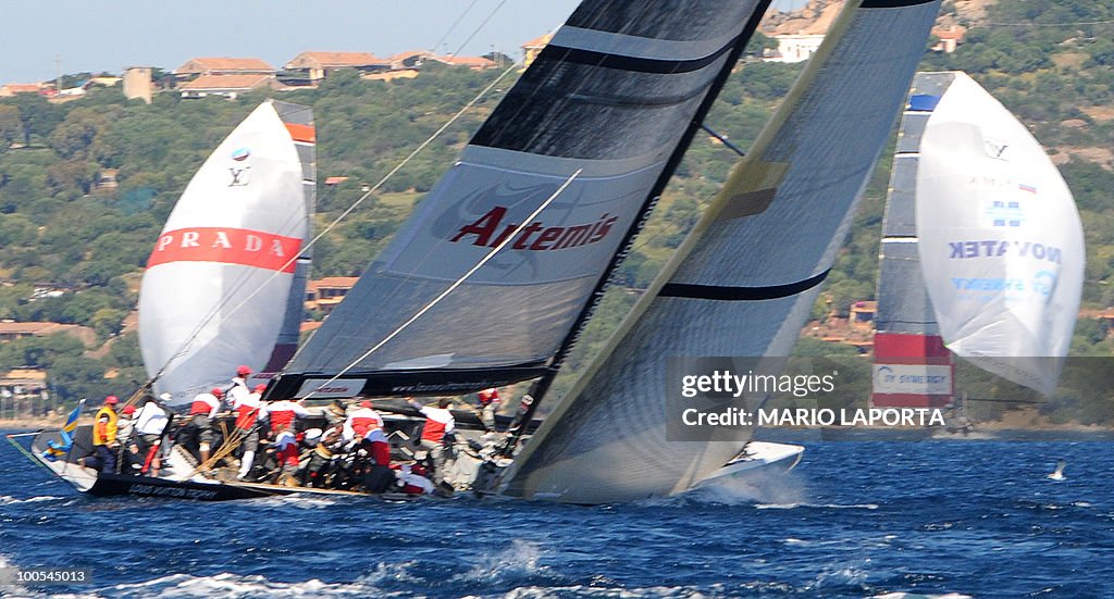 Italian Team Luna Rossa  sails  during a