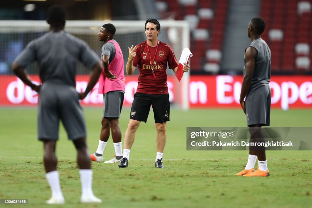 Arsenal Training & Press Conference