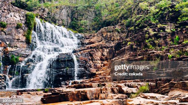 catarata dos couros - alto paraíso, goiás - chapada dos veadeiros - chapada dos veadeiros stock-fotos und bilder