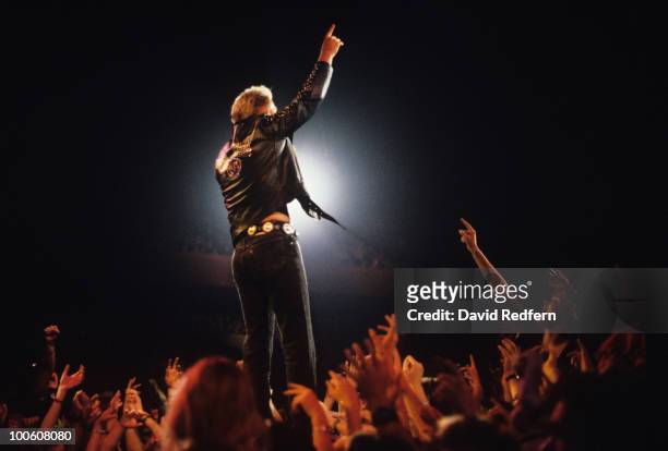 Singer Matt Goss of Bros performs on stage in 1989.