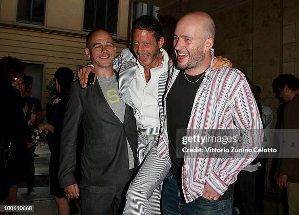 Dinos Chapman, Lapo Elkann, Jake Chapman attend the Jake And Dinos Chapman Opening At The ProjectB Gallery on May 25, 2010 in Milan, Italy.