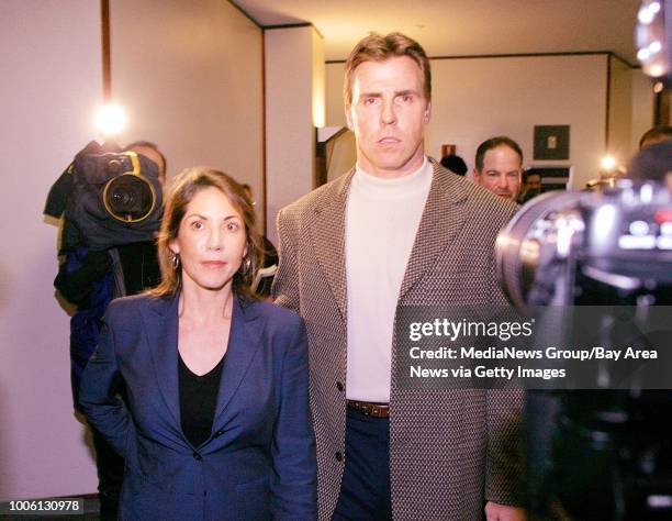 Nick Lammers/staff 3/22/05 Tribune News&#13;Former Oakland Raiders linebacker Bill Romanowski, right, leaves Alameda County Superior Court in...