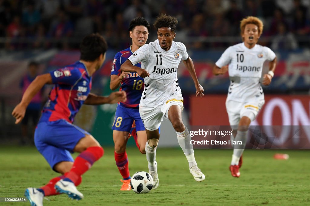 FC Tokyo v V-Varen Nagasaki - J.League J1