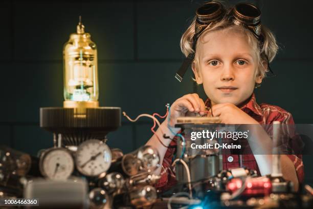 D3 Inventor Machine D Inventor Photos and Premium High Res Pictures - Getty Images