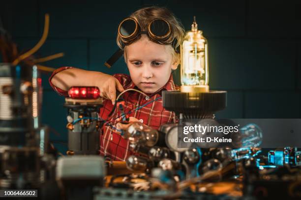 D3 Inventor Machine D Inventor Photos and Premium High Res Pictures - Getty Images