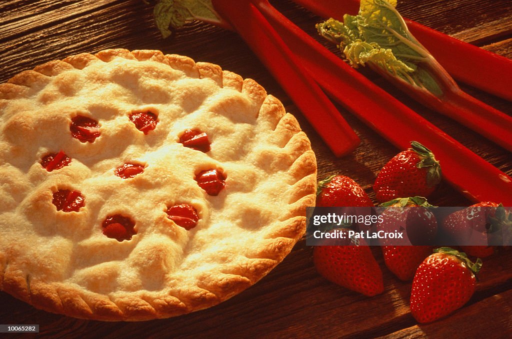 RHUBARB AND STRAWBERRY PIE ON BARN BOARD