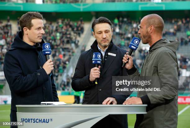 Sports, football, DFB Cup, 2016/2017, Round 5, semifinal, Borussia Moenchengladbach vs Eintracht Frankfurt 7:8 on penalties, Stadium Borussia Park,...