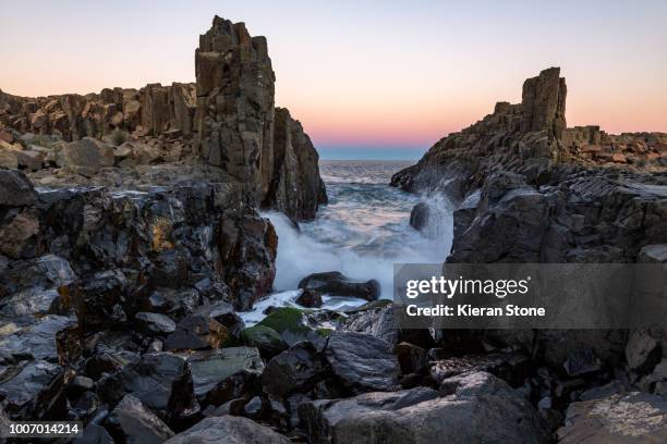 bombo quarry - road trip new south wales stock pictures, royalty-free photos & images