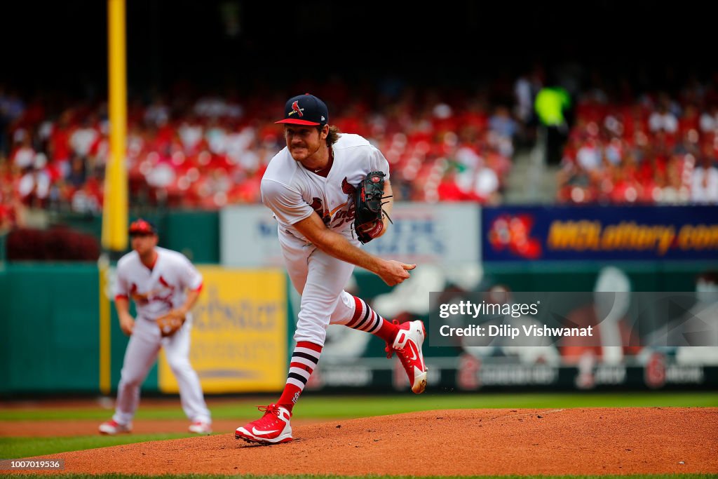 Cincinnati Reds v St Louis Cardinals