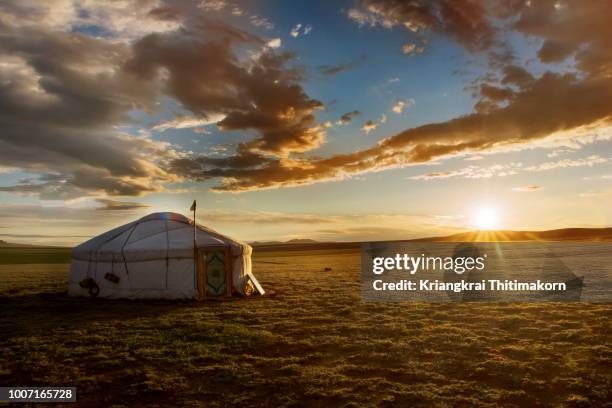 sunrise in mongolia. - independent mongolia stock pictures, royalty-free photos & images