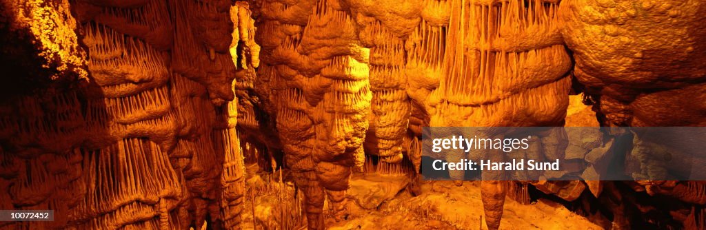 LEHMAN CAVES WITH LIME IN STONE FORMATION IN NEVADA