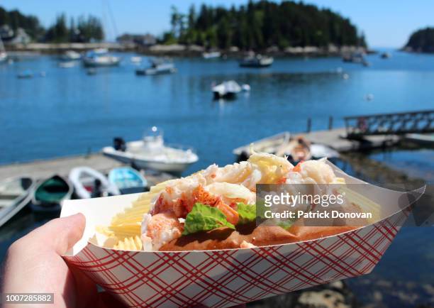 lobster roll, maine - dinner boat imagens e fotografias de stock