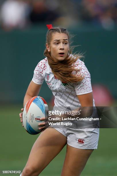 Holly Aitchison of England competes against Japan during day two of the Rugby World Cup Sevens at AT&T Park on July 21, 2018 in San Francisco,...