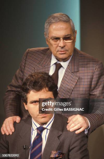 Claude Sérillon et Armand Jammot lors de l'émission 'Les Dossiers de l'Ecran' en janvier 1988, Paris, France.