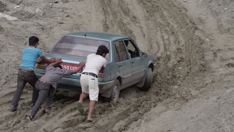 Stuck 329 Stuck In The Mud Stock Videos, Footage, & 4K Video Clips - Getty Images