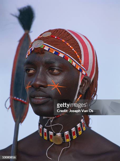 samburu moran warrior in kenya - next i moran stock pictures, royalty-free photos & images