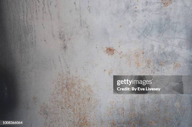 rusty boat texture - gray boot stockfoto's en -beelden