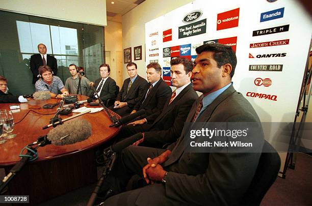 The Australian Wallabies team from left to right Australian Rugby Union Managing Director John O''Neill, new Australian Captain David Wilson , coach...