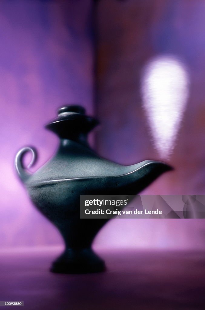 GENIE LAMP