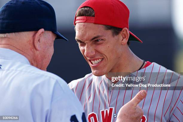 baseball argument - de atrás hacia adelante fotografías e imágenes de stock