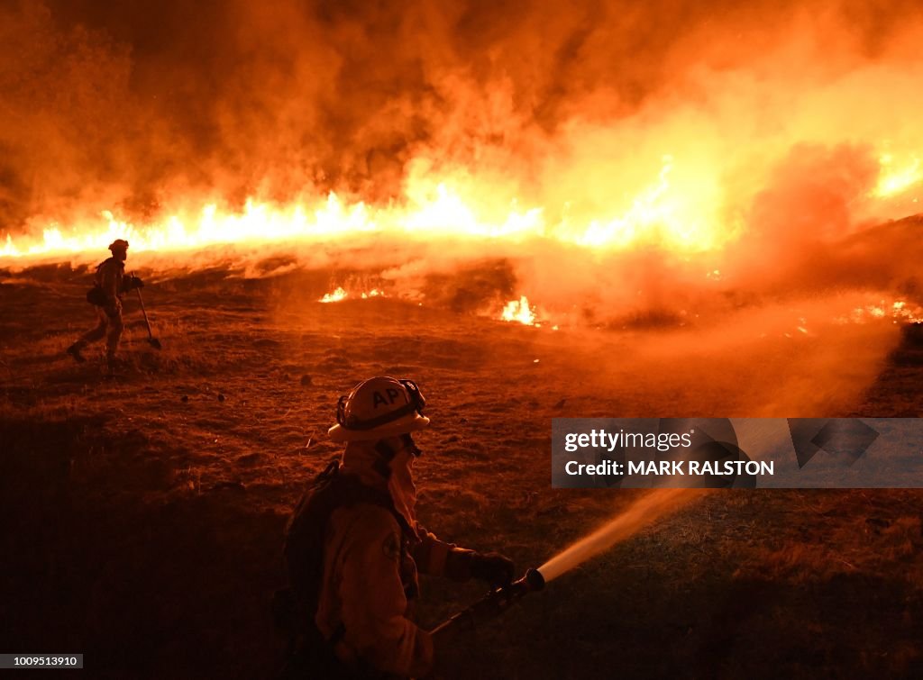 TOPSHOT-US-FIRE-CALIFORNIA