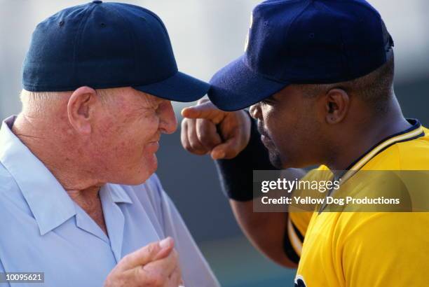 Aggressive Refs 15,053 Angry Referee Stock Photos, High-Res Pictures, and Images ...