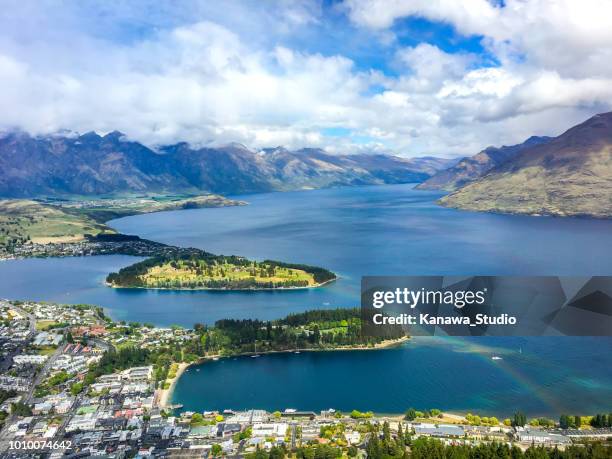 queenstown view from skyline gondola - lake wakatipu stock pictures, royalty-free photos & images