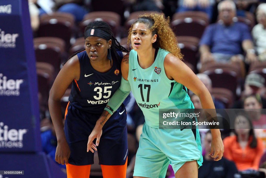 WNBA: AUG 01 New York Liberty at Connecticut Sun