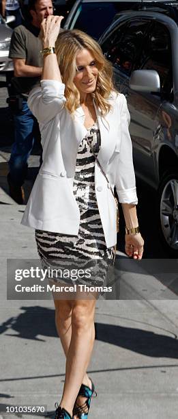 Sarah Jessica Parker visits "Late Show With David Letterman" at the Ed Sullivan Theater on May 25, 2010 in New York City.