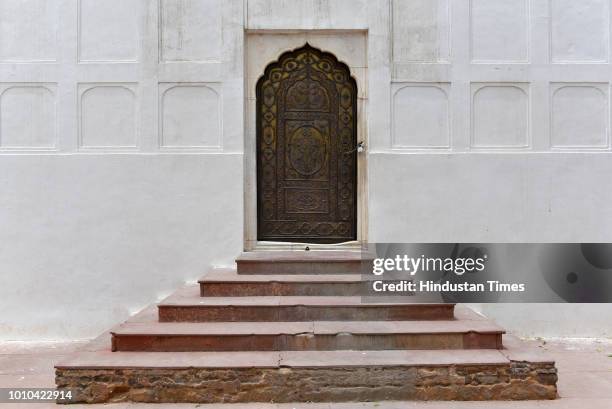 Moti Masjid (Red Fort) Photos and Premium High Res Pictures Getty Images