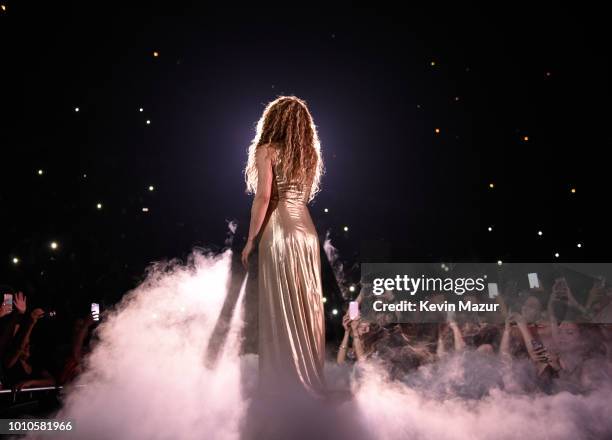 Shakira Kicks Off The North American Leg Of Her El Dorado World Tour In