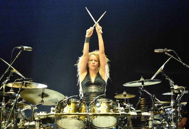 "Shakira Launches El Dorado World Tour in Chicago's United Center"
