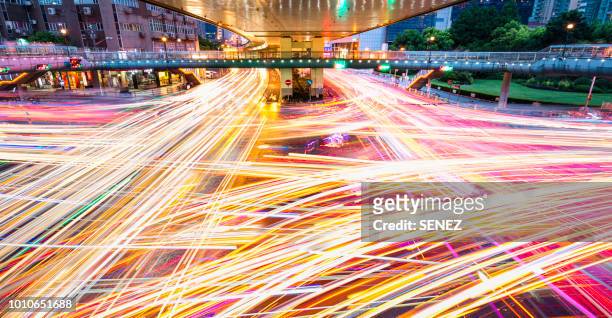 urban road - long exposure traffic stock pictures, royalty-free photos & images