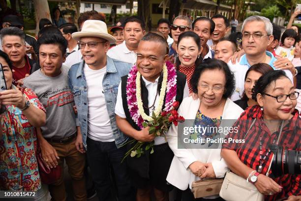 Red-shirt leader Jatuporn Prompan freed at the Bangkok Remand Prison, after completing one-year sentence for defaming former Prime Minister Abhisit...