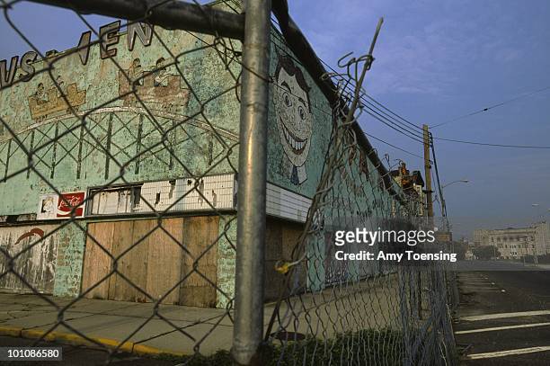 The 16-ft. Tall clown face of Tillie remains on the abandoned Palace Amusements building, May 31, 2003 in Asbury park, New Jersey. From the late...