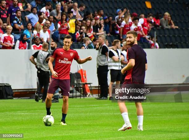 Mesut Ozil of Arsenal warms up ahead of the pre-season friendly between SS Lazio and Arsenal at Friends Arena on August 4, 2018 in Stockholm, Sweden.