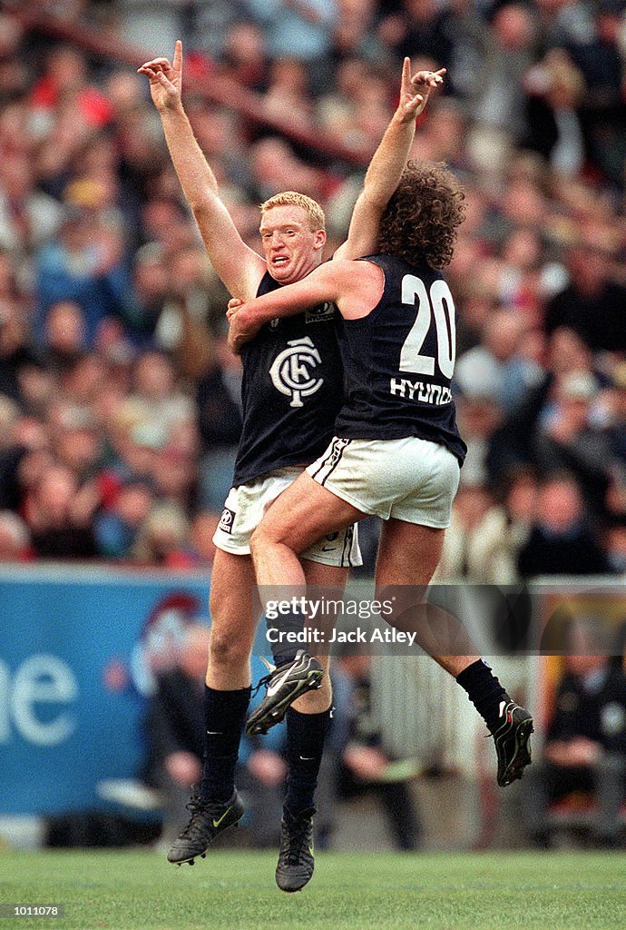 Essendon v Carlton