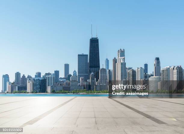 city square - chicago stockfoto's en -beelden