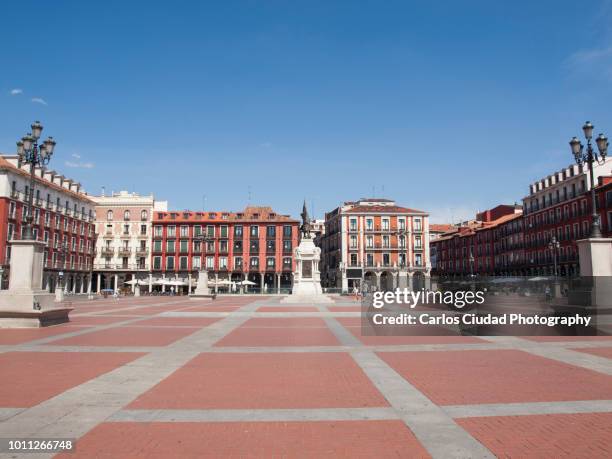 wide angle view of the main square of valladolid, spain - valladolid province stock pictures, royalty-free photos & images